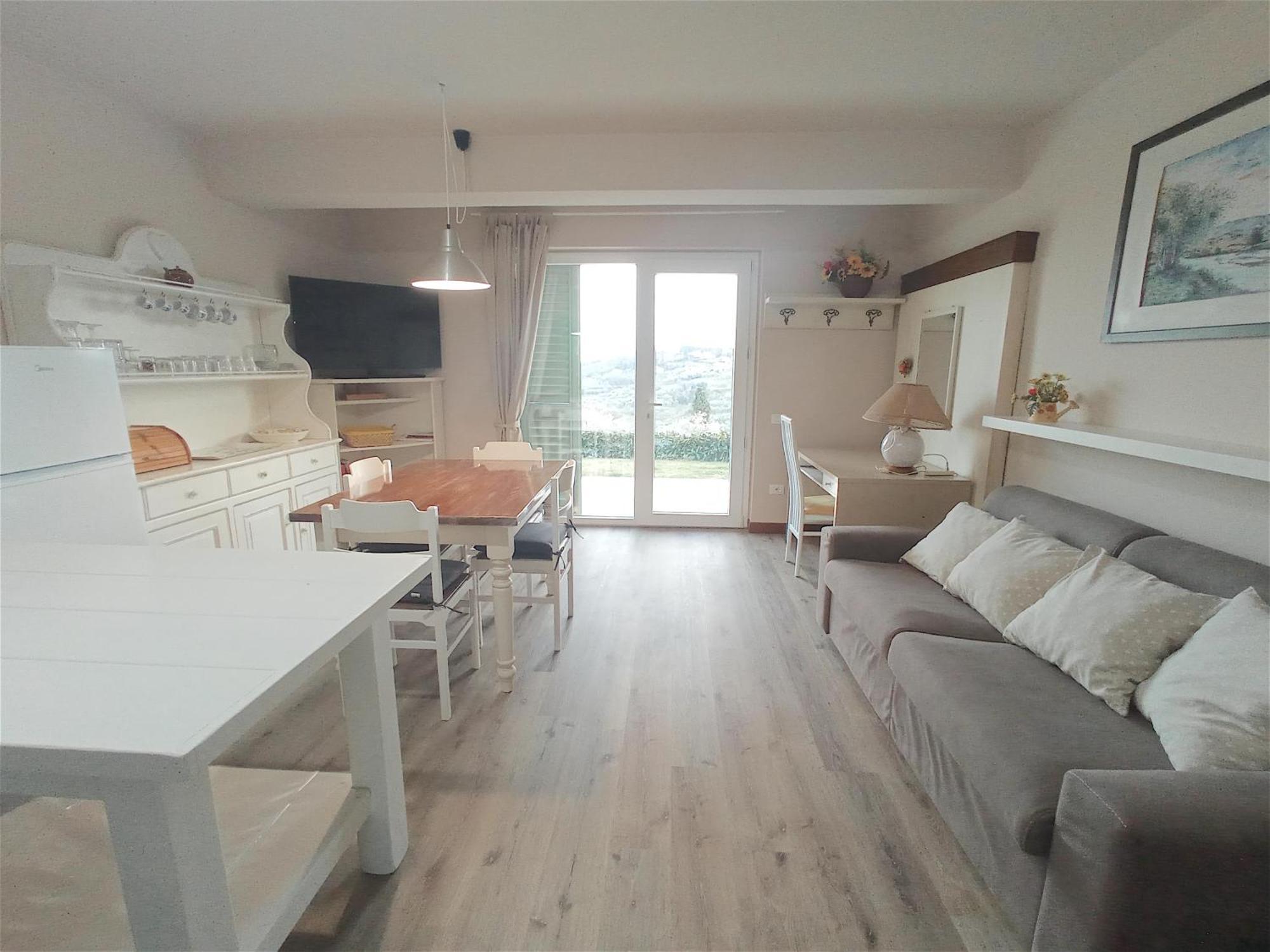 La Solaria Apartment Карминяно Екстериор снимка